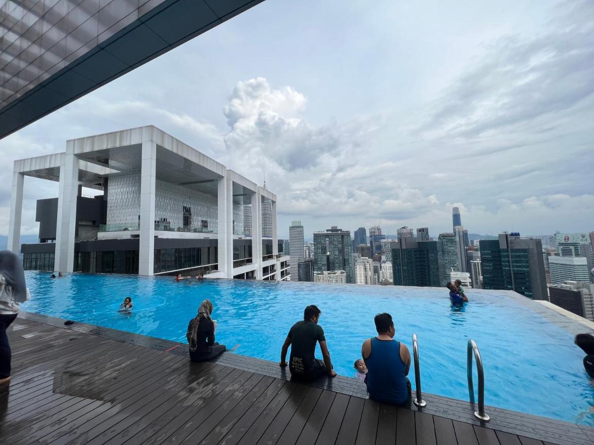 Amazing Pool By Platinum Suites Klcc كوالالمبور المظهر الخارجي الصورة
