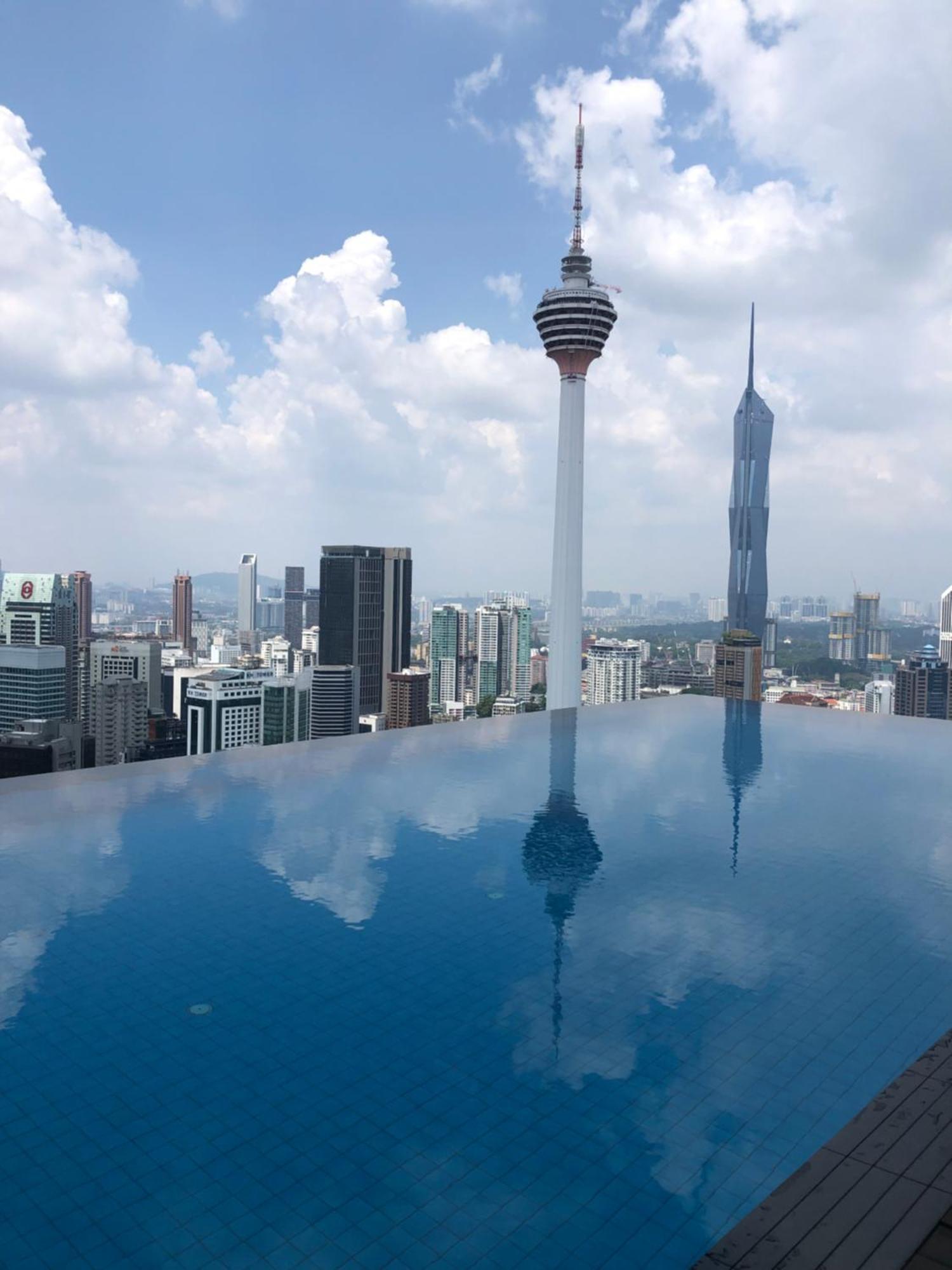 Amazing Pool By Platinum Suites Klcc كوالالمبور المظهر الخارجي الصورة